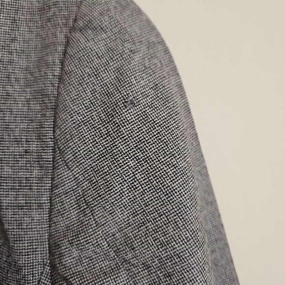 Theory Gray Lanai Blazer Work Career 4 read* - Picture 6 of 6